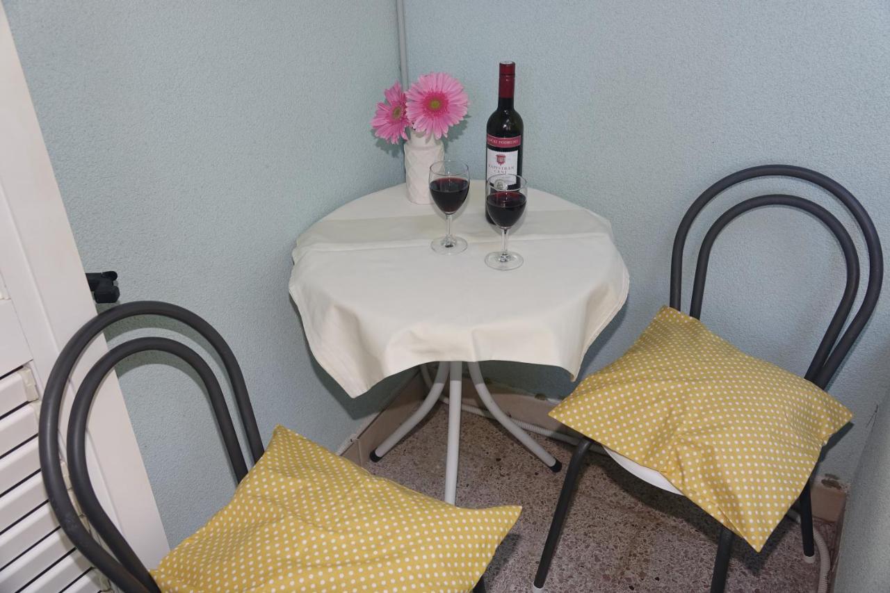 Ferienwohnung Roza Baška Voda Exterior foto
