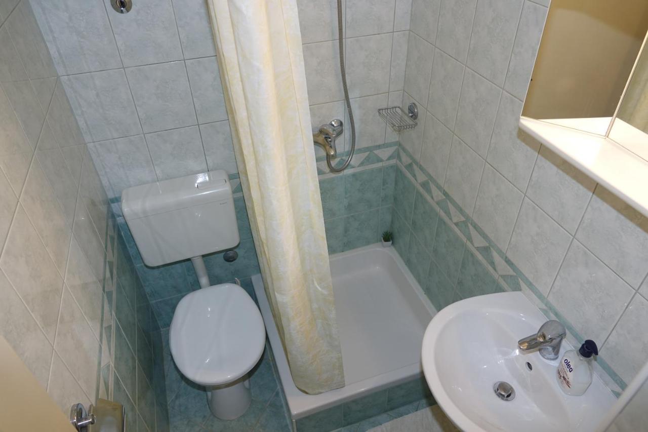 Ferienwohnung Roza Baška Voda Exterior foto