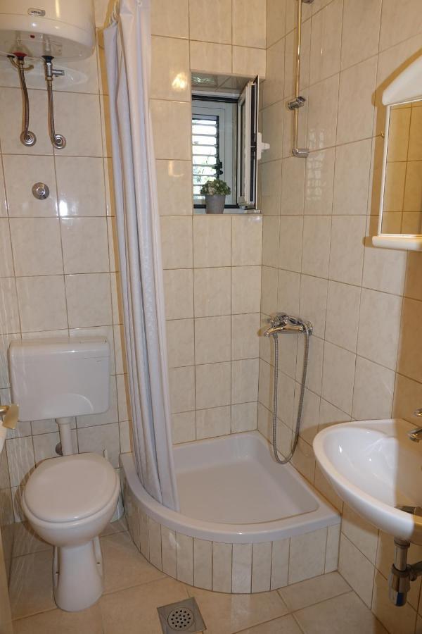 Ferienwohnung Roza Baška Voda Exterior foto